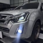 ไฟโปรเจคเตอร์