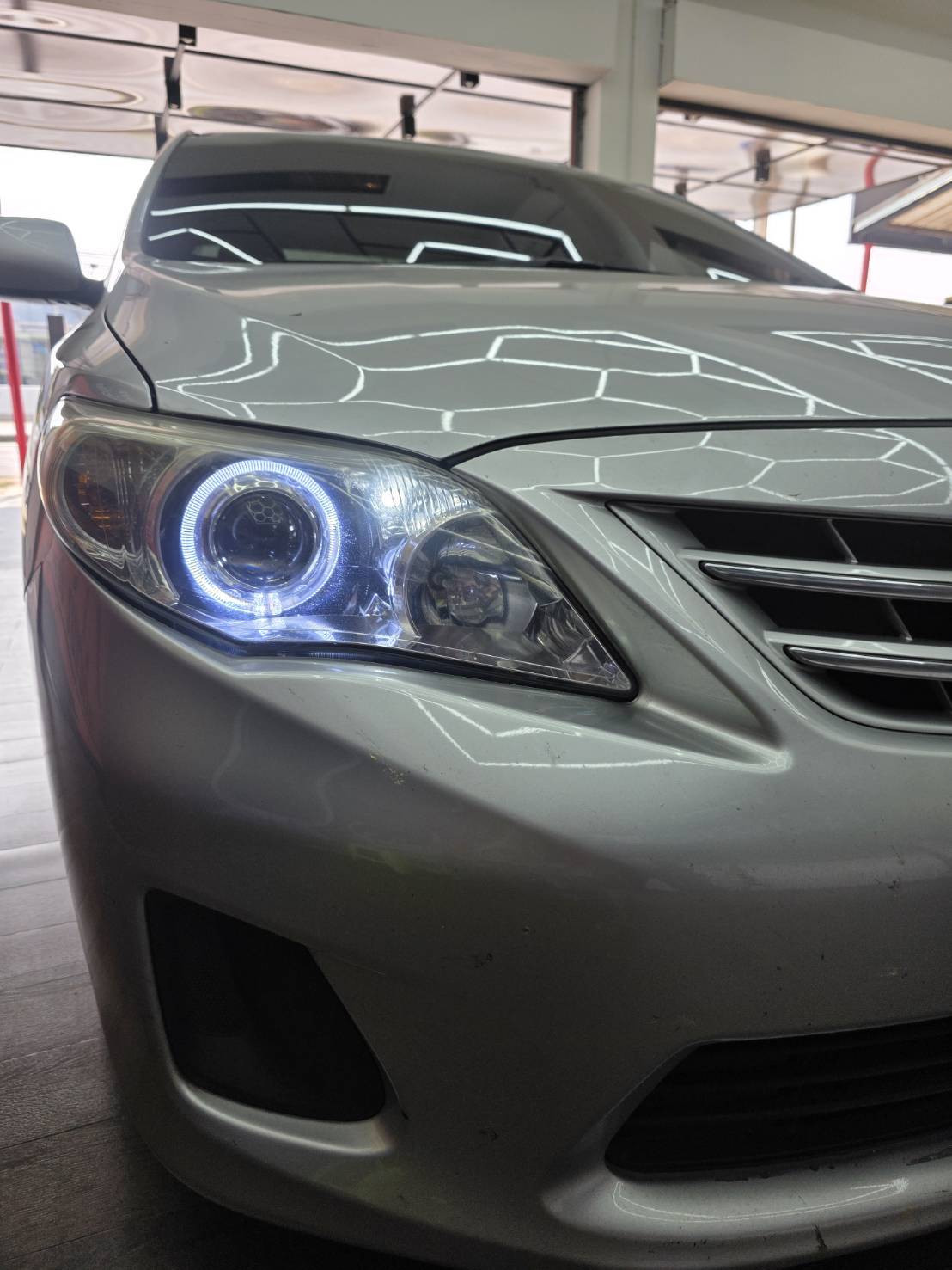 ไฟโปรเจคเตอร์รถยนต์ LED