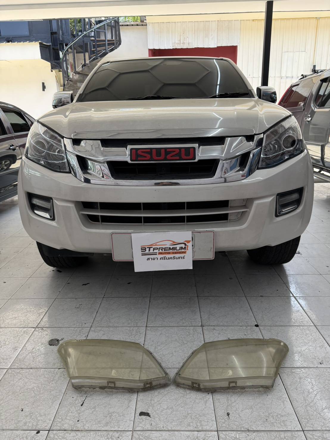 ไฟโปรเจคเตอร์รถยนต์คุณภาพสูงสำหรับทุกรุ่น