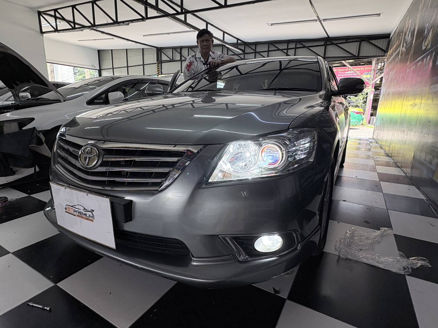 ซ่อมไฟหน้ารถยนต์