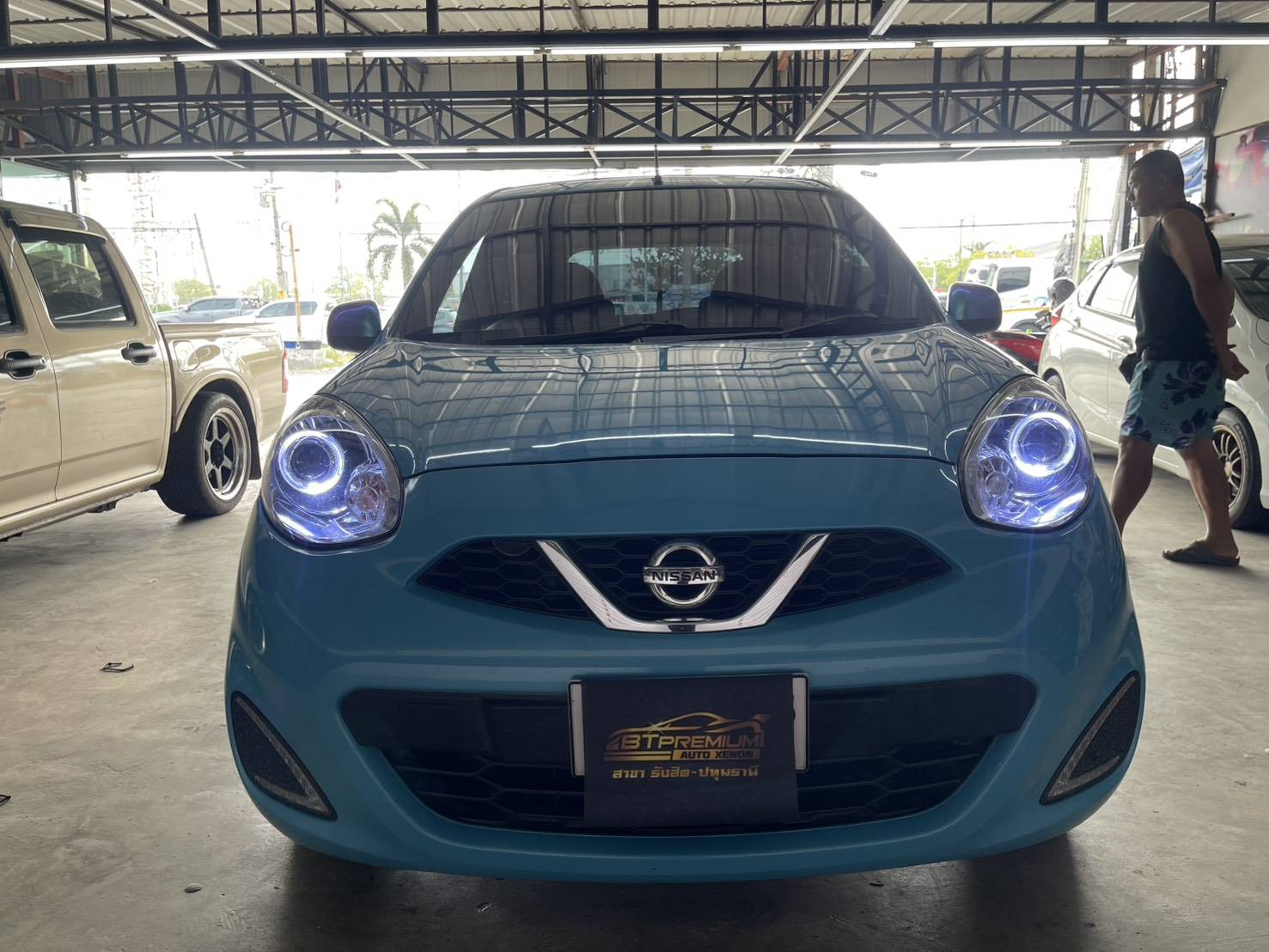 ร้านหลอดไฟรถยนต์ ใกล้ฉัน